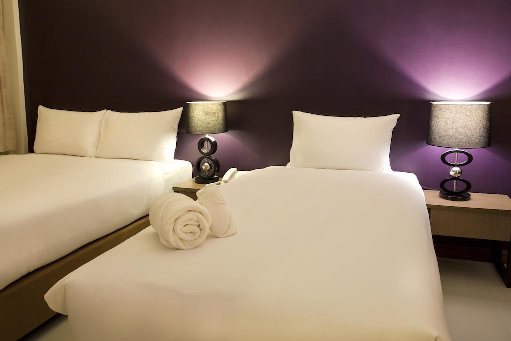 Wiz Hotel Pattaya Buitenkant foto