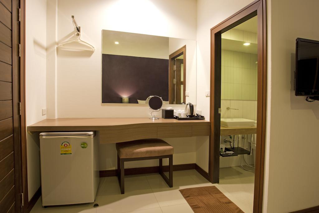 Wiz Hotel Pattaya Kamer foto
