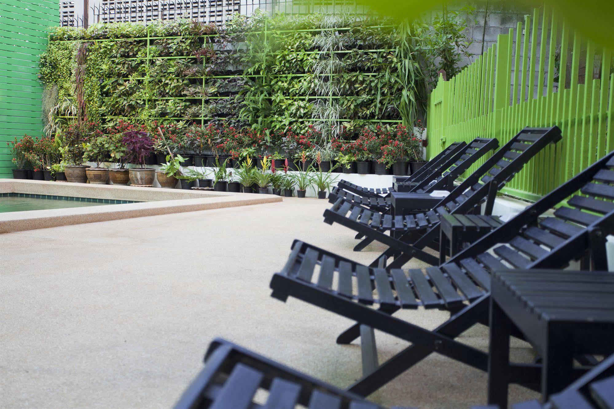 Wiz Hotel Pattaya Buitenkant foto